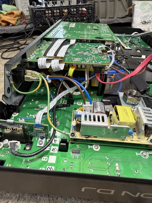 Reparaçao de equipamento dj pro