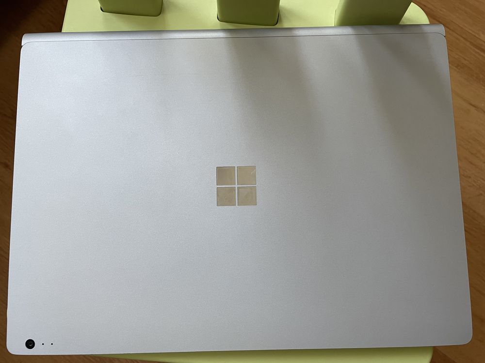 Surface Book 2 13,5 cala i7 16 GB RAM 512 SSD