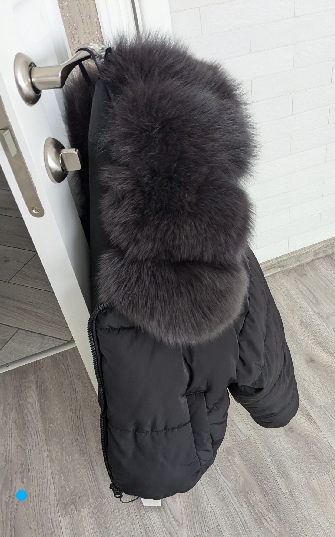 Зимня куртка бомбер,з натуральним хутром песця ,М
