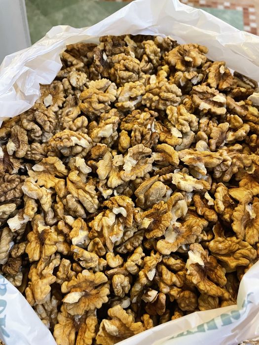 Горіхи грецькі свіжі