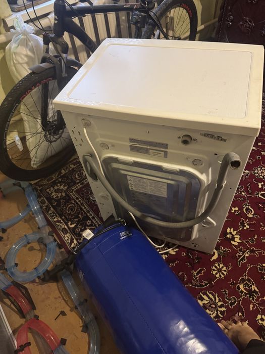 Продам стиральную машинку не дорого