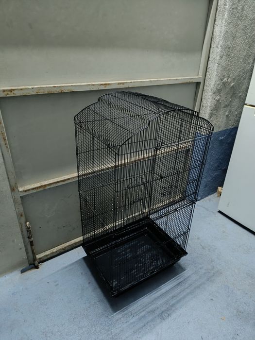Gaiola para pássaro médio