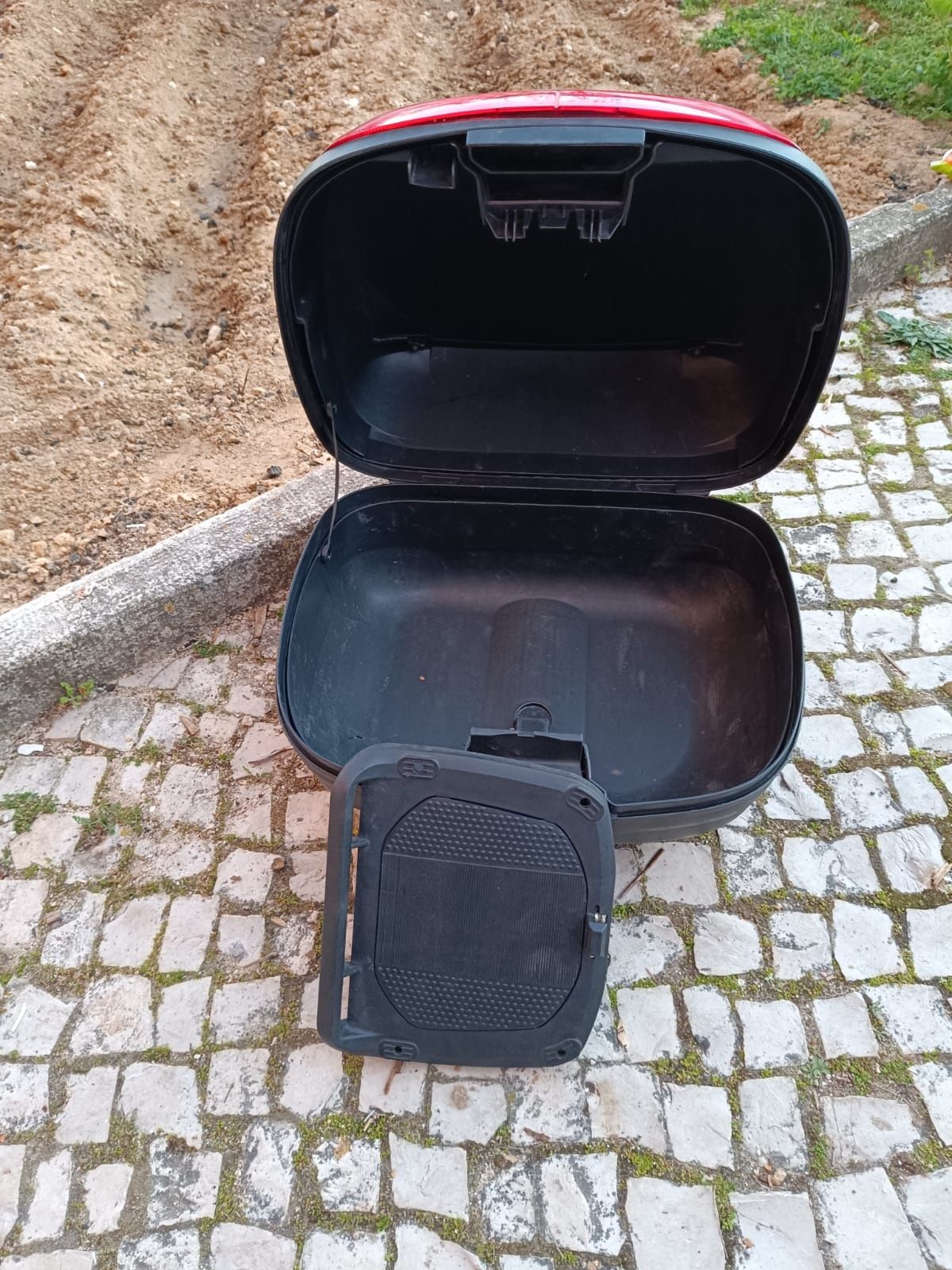 Top case shad 39 lts