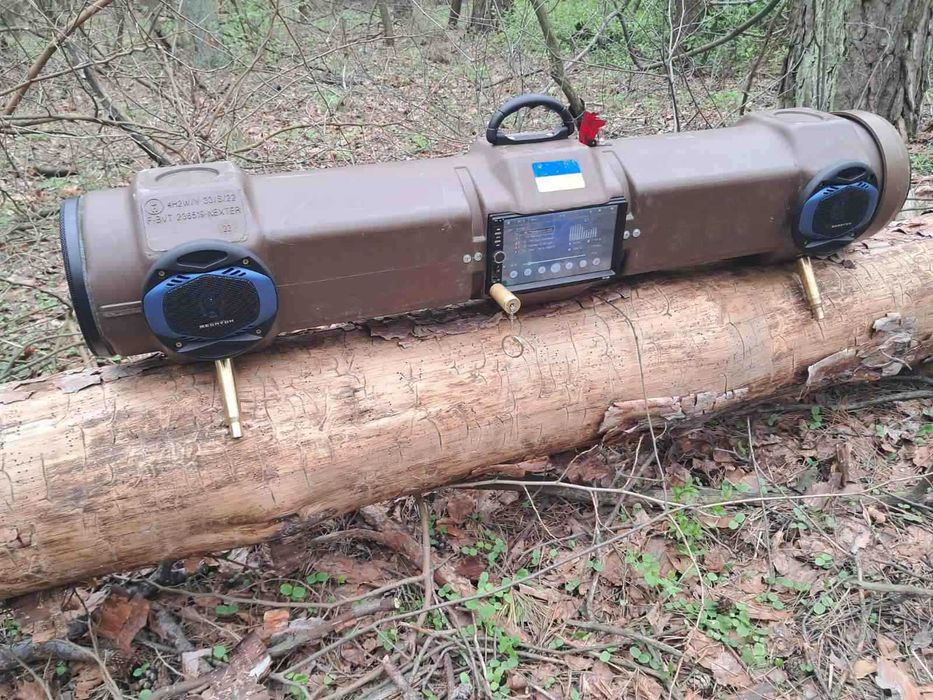 Музичний центр “Bazuka” ручної роботи з тубусу від порохового заряду