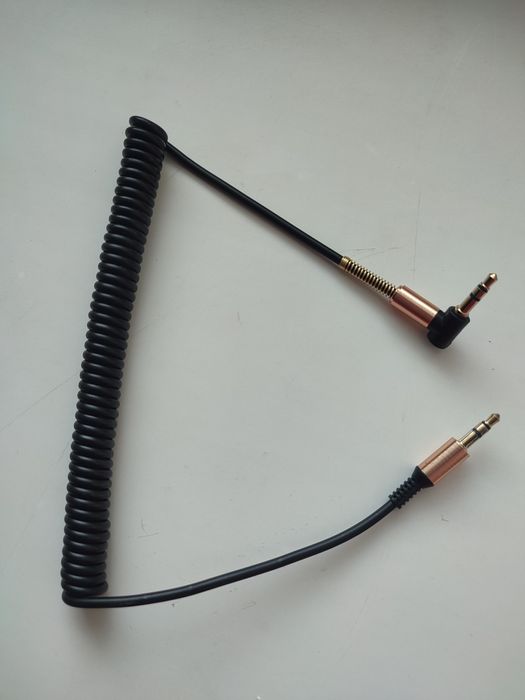 Аудиокабель с разъемом 3,5 мм