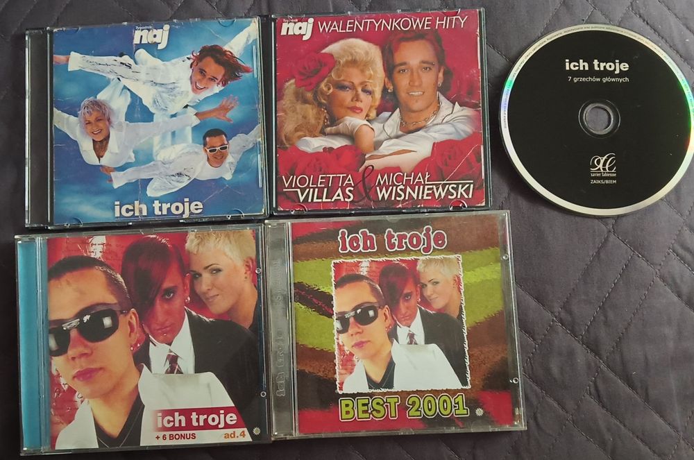 5 płyt z muzyką zespołu ich troje