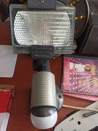 Lampa czujka halogen 150 Wat sprzedam