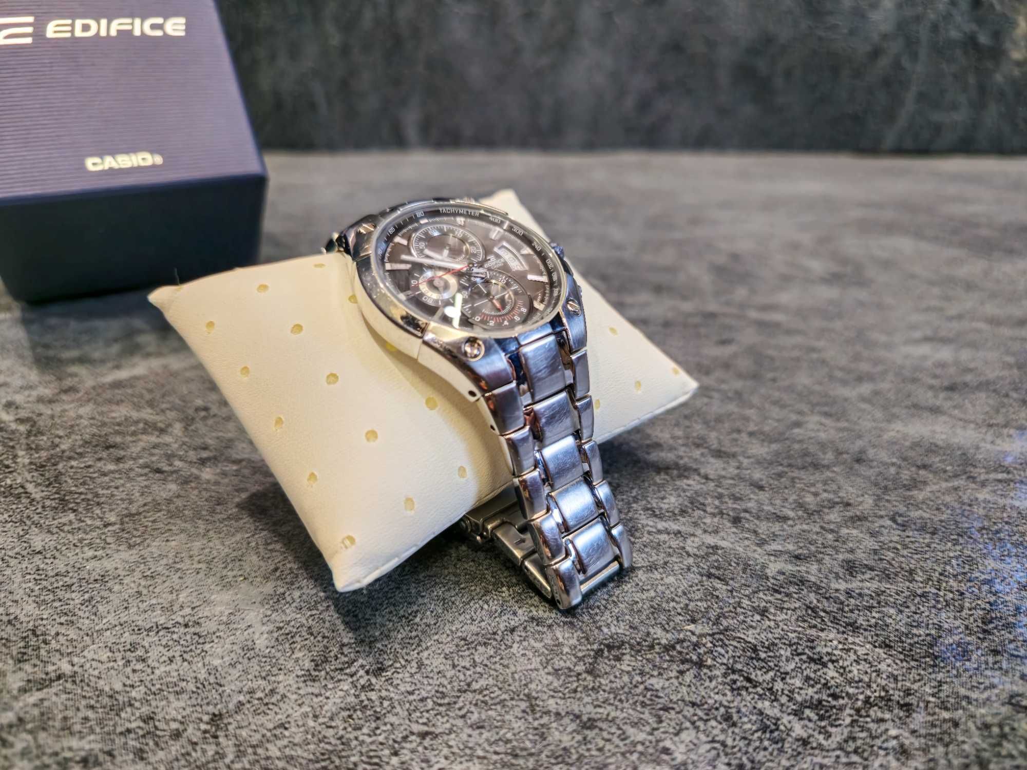 Часи Casio EDIFICE Classic EF-555D