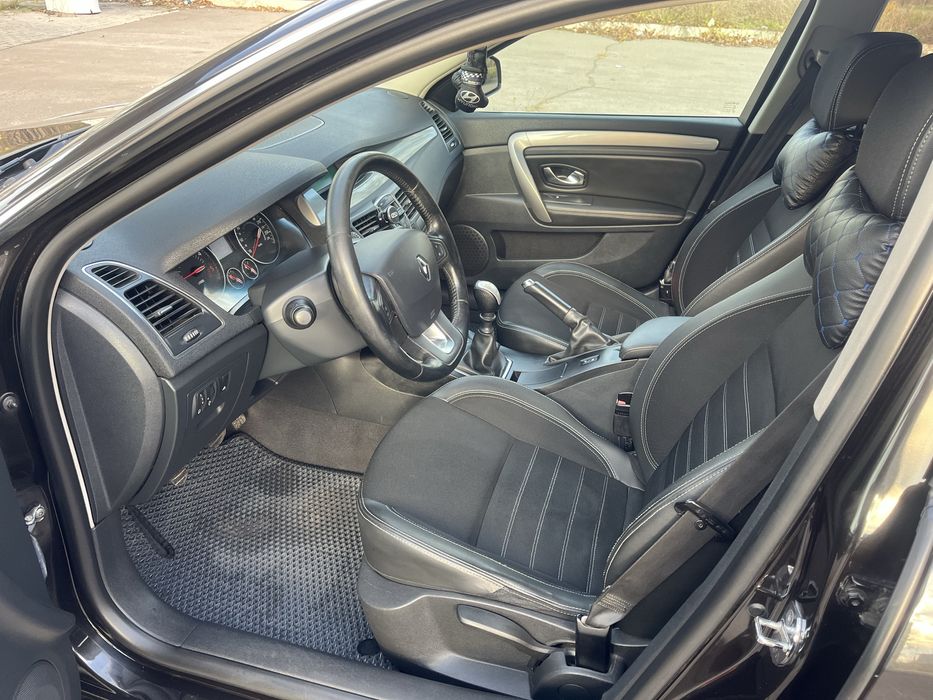 Renault Laguna III 1.5 дизель 2014 рік