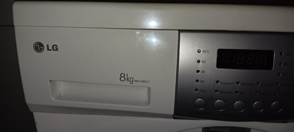 Maquina de lavar roupa LG 8Kg