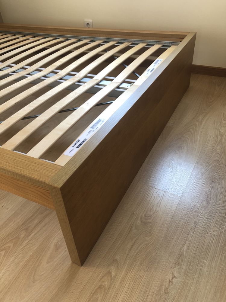 Cama de casal malm 1,60 x 2,00