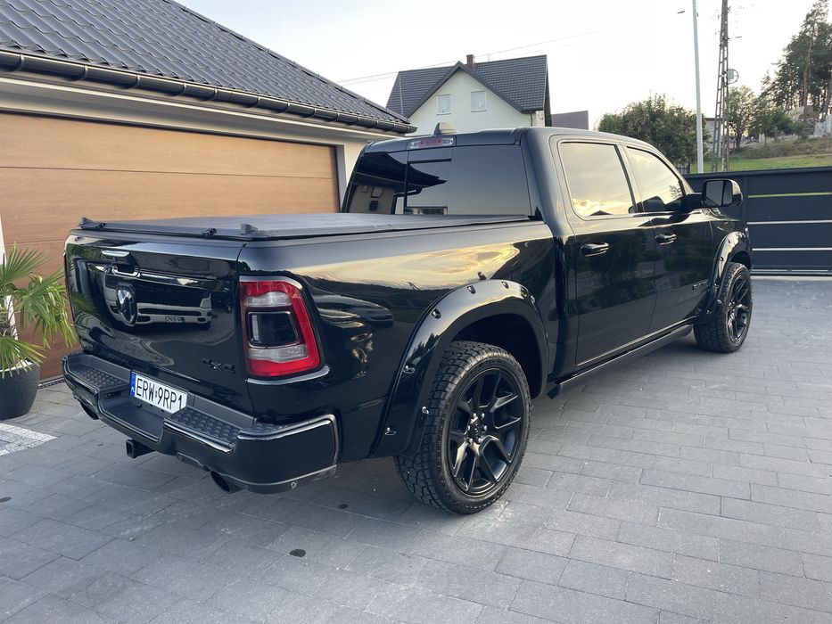 Dodge Ram 1500 5.7LPG 401km LIMITED Black  Pneumatyczne zawieszenie