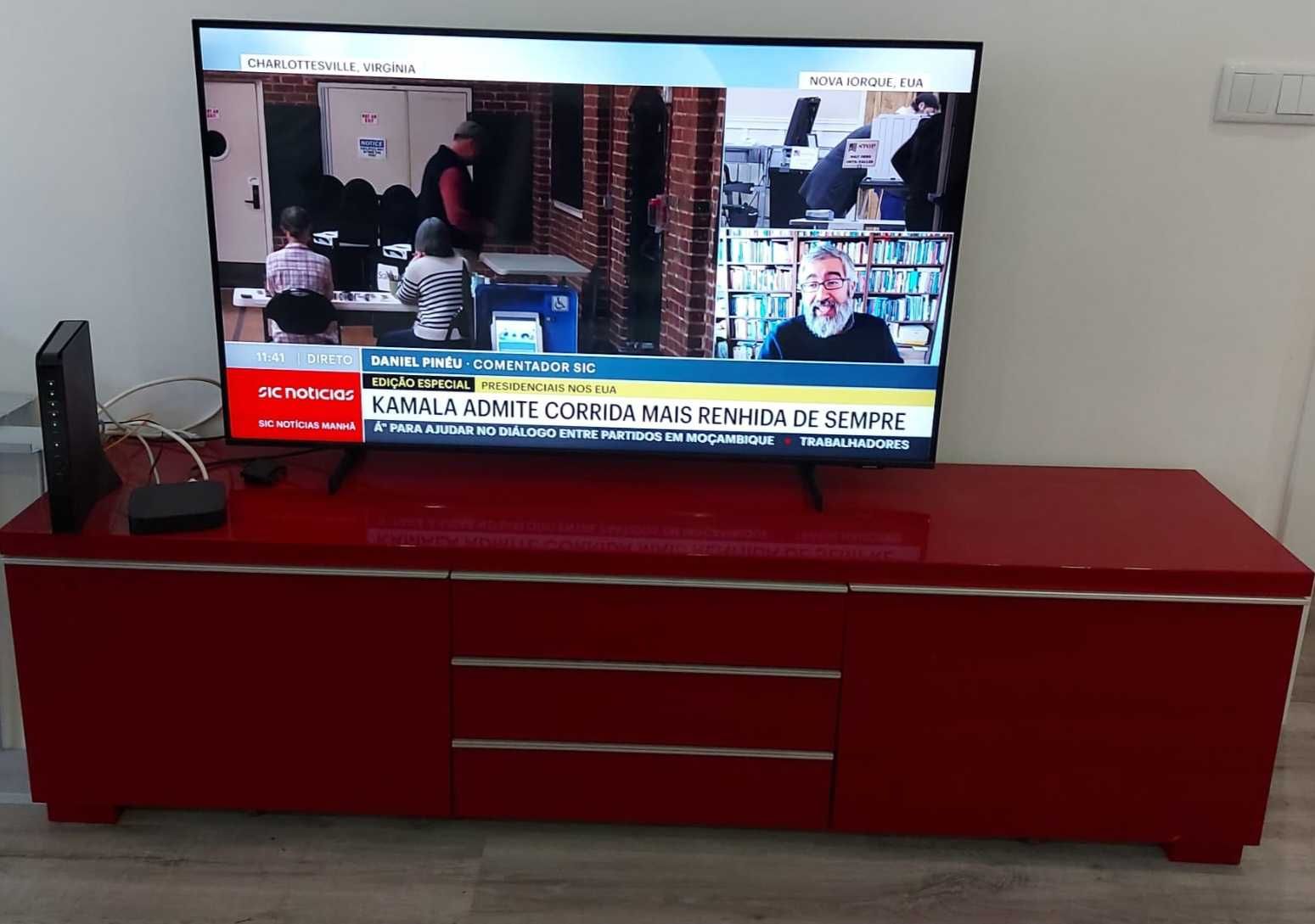 Móvel TV e móvel/estante