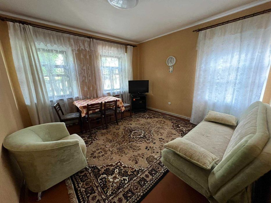 Продам будинок на 12 кварталі, зручна локація