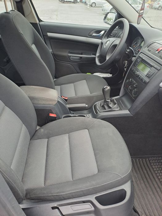 Шкода А5 в хорошем состоянии