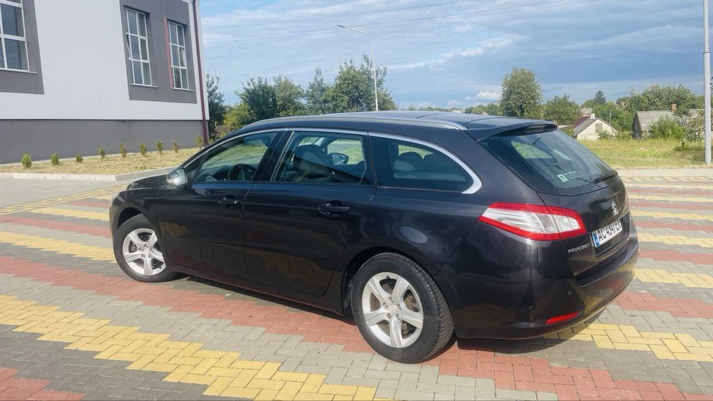 Продам Автомобіль пежо