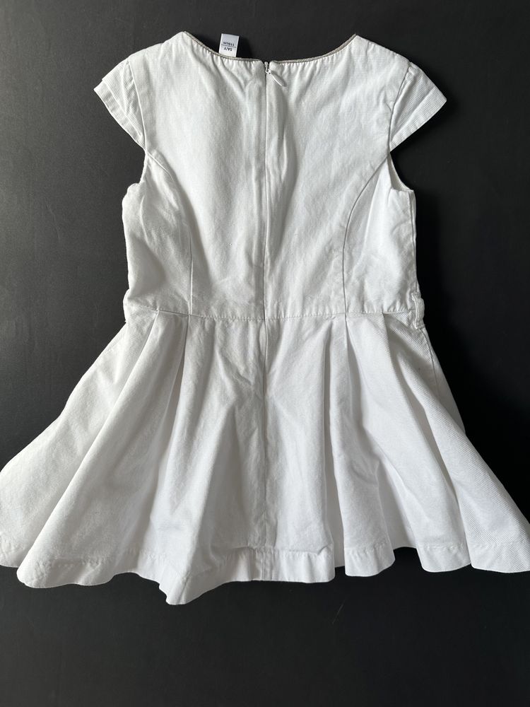 Okaidi biała sukienka rozm. 110 cm, 5 lat