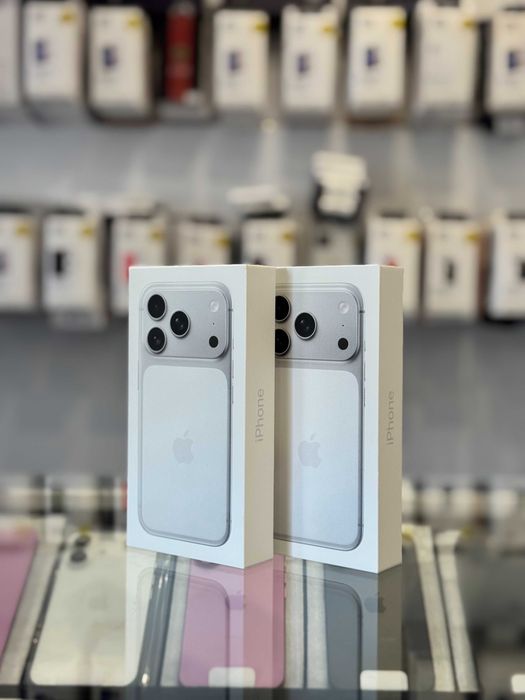 NOWY • iPhone 17 PRO • 256 GB • Silver • GWARANCJA • srebrny •