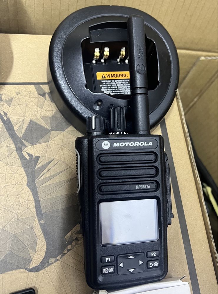 Motorola dp3661e UHF 403-527mHz + два акума. Рація. Радіостанці