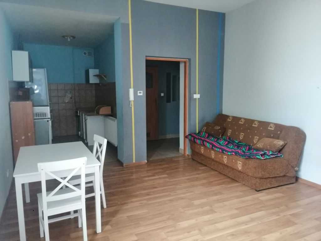 Giełdowa, 2-pokojowe, 46m2, I piętro