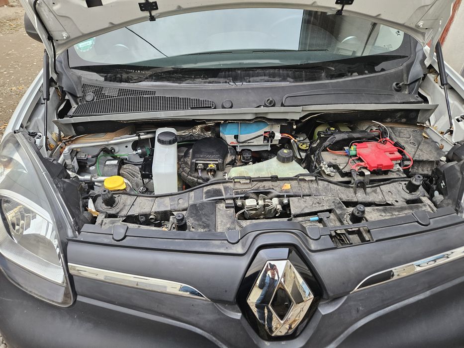 Встановлення автономка вебасто фен на нісан. Kangoo ліф