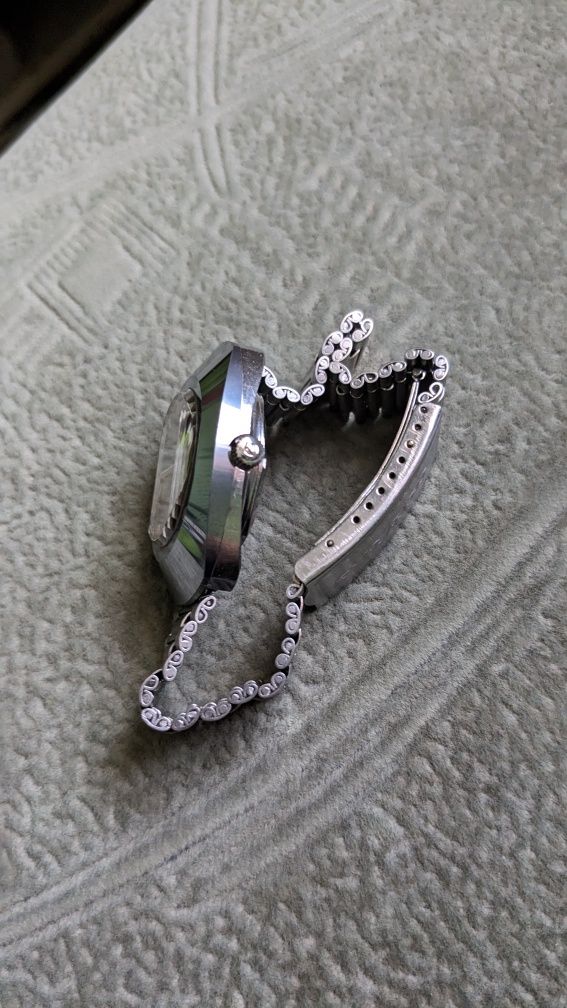 Годинник  Rado..