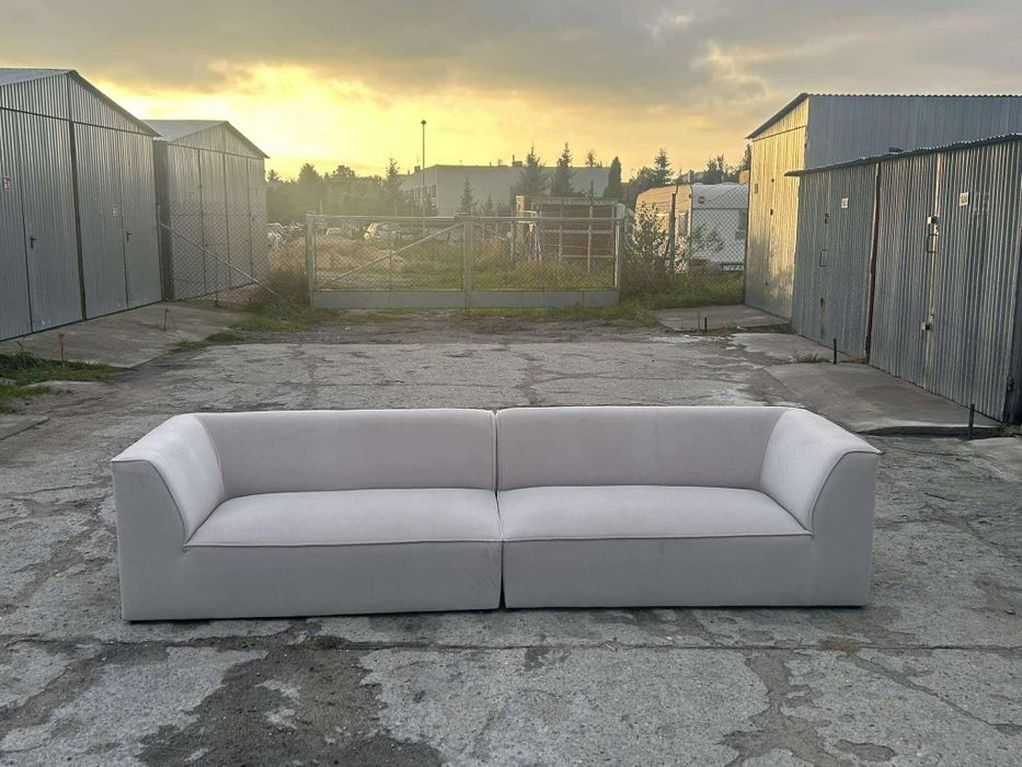 Kremowa kanapa/sofa marki micadoni
