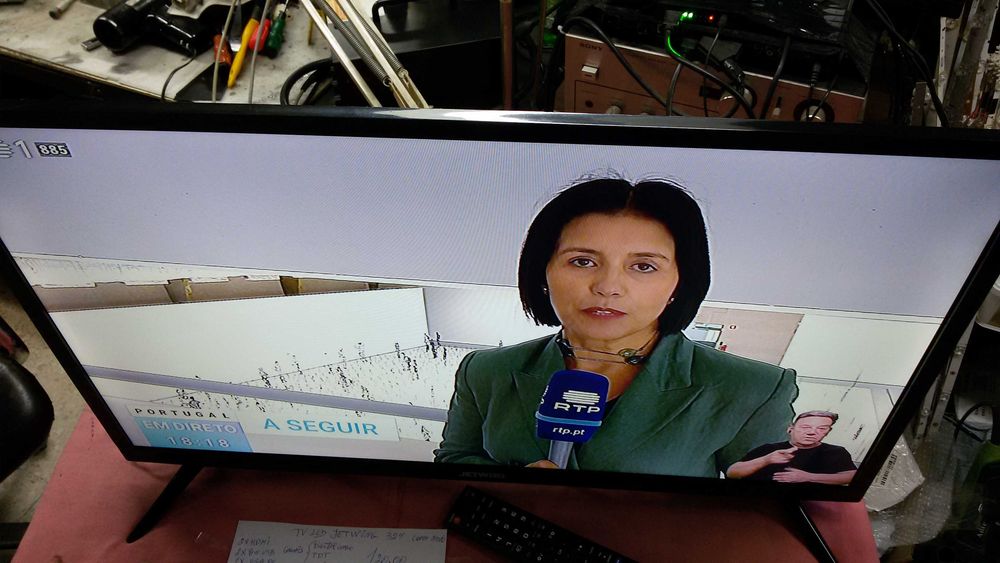 tv led letwing 32 como novo 32 polg.