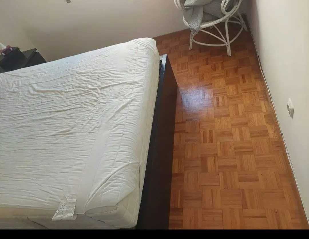 Vendo quarto de casal