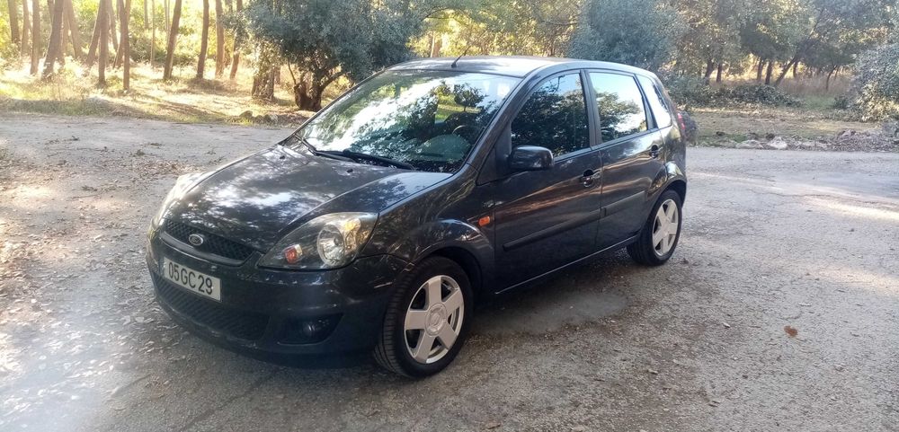 Ford Fiesta 1.2 Gasolina