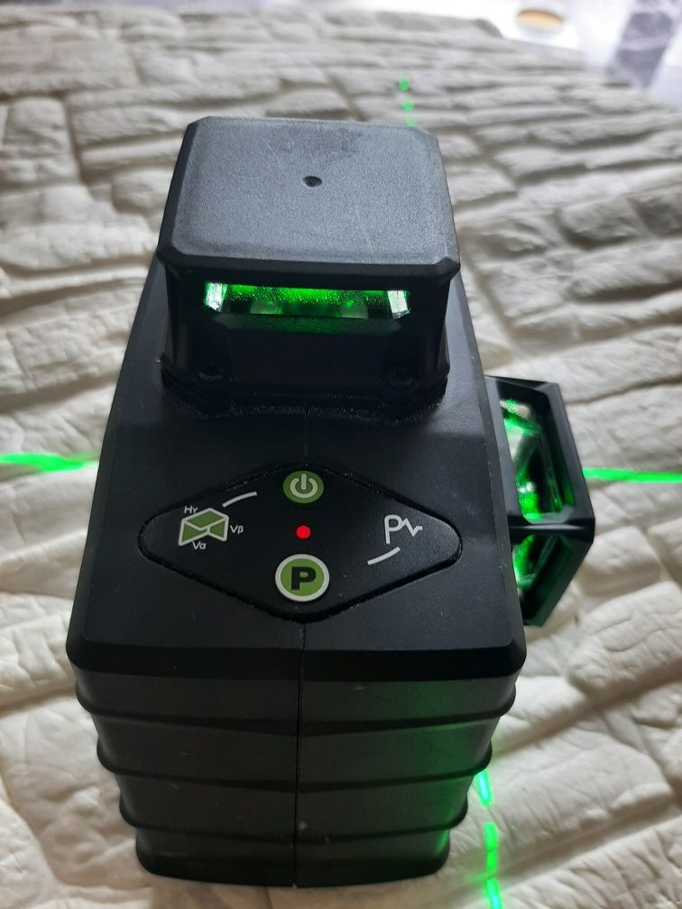 Laser krzyżowy 3D 360°