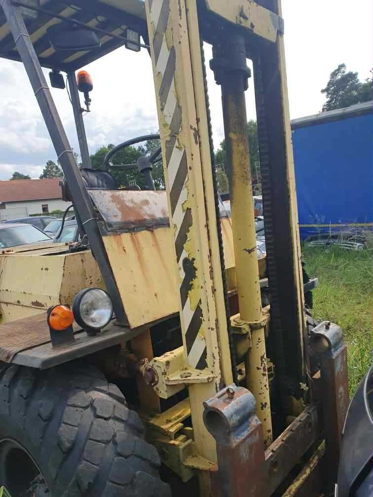 Widlak wózek widłowy GPW terenowy 2,5 t sprawny silnik ursus C360