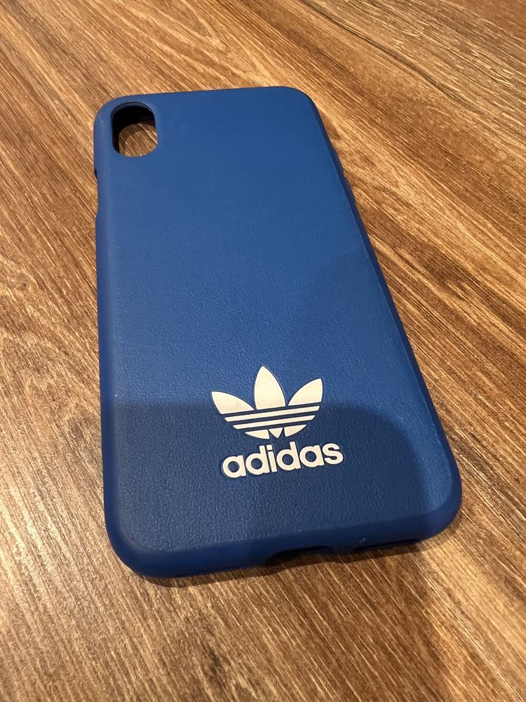 Etui na iPhone X Adidas