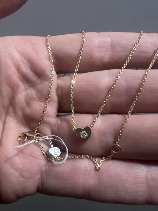 Колье с бриллиантом сердце