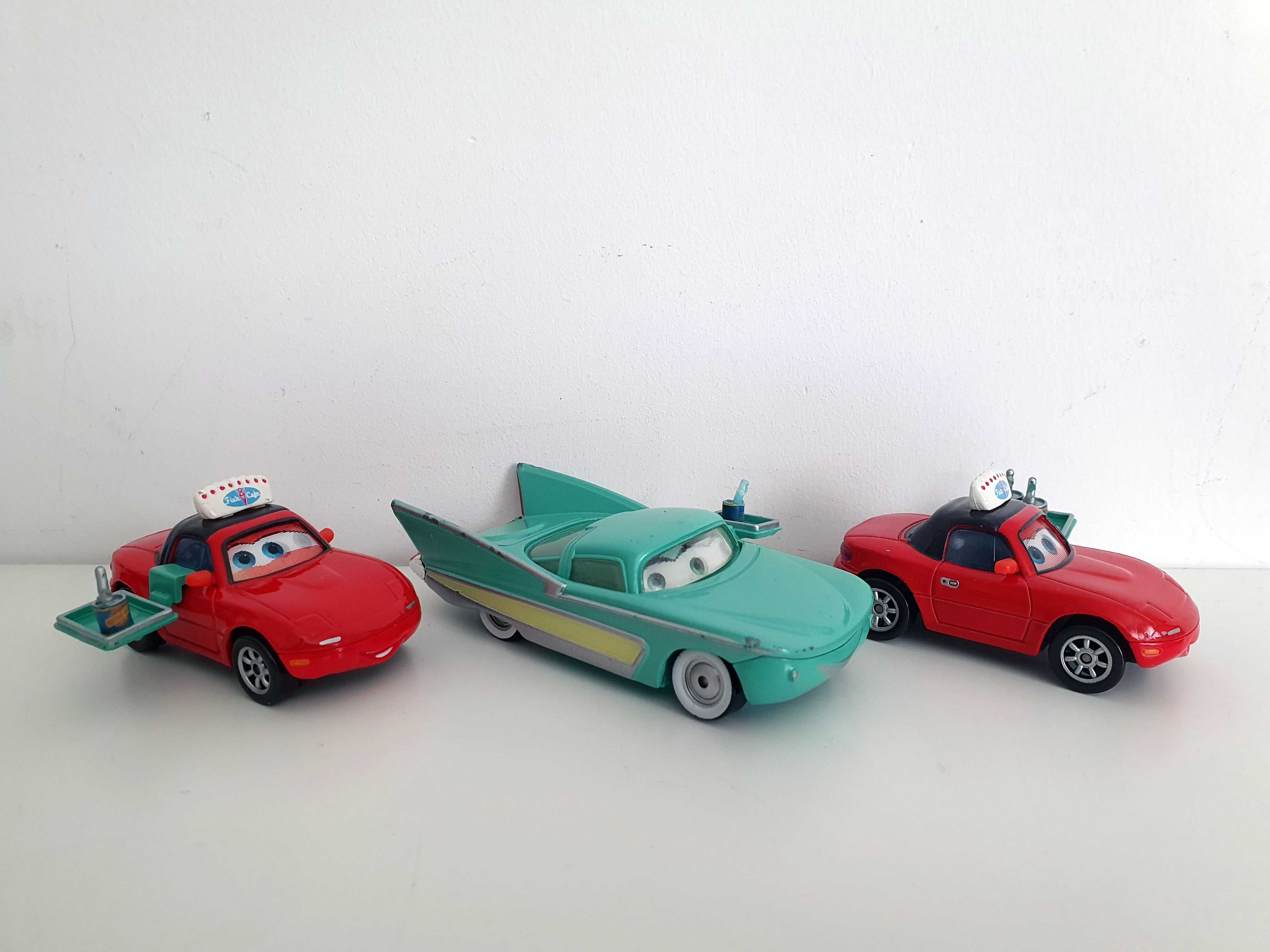 Mattel Disney Pixar Cars Auta Flo Mia And Tia With Tray