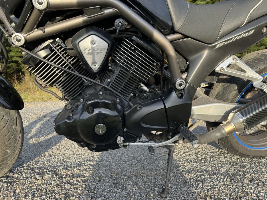 Yamaha Bulldog 1100 Akrapovic naked turystyk Dragstar