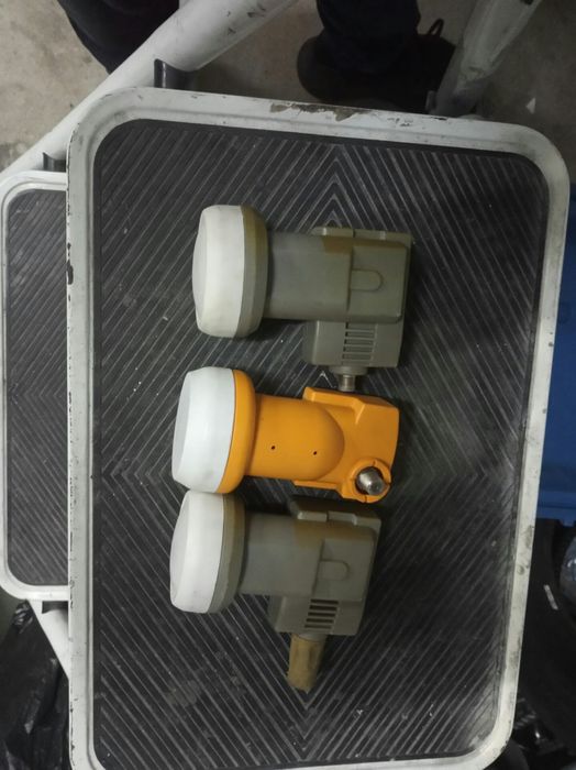 Antena satélite + cabeças de parabólica
