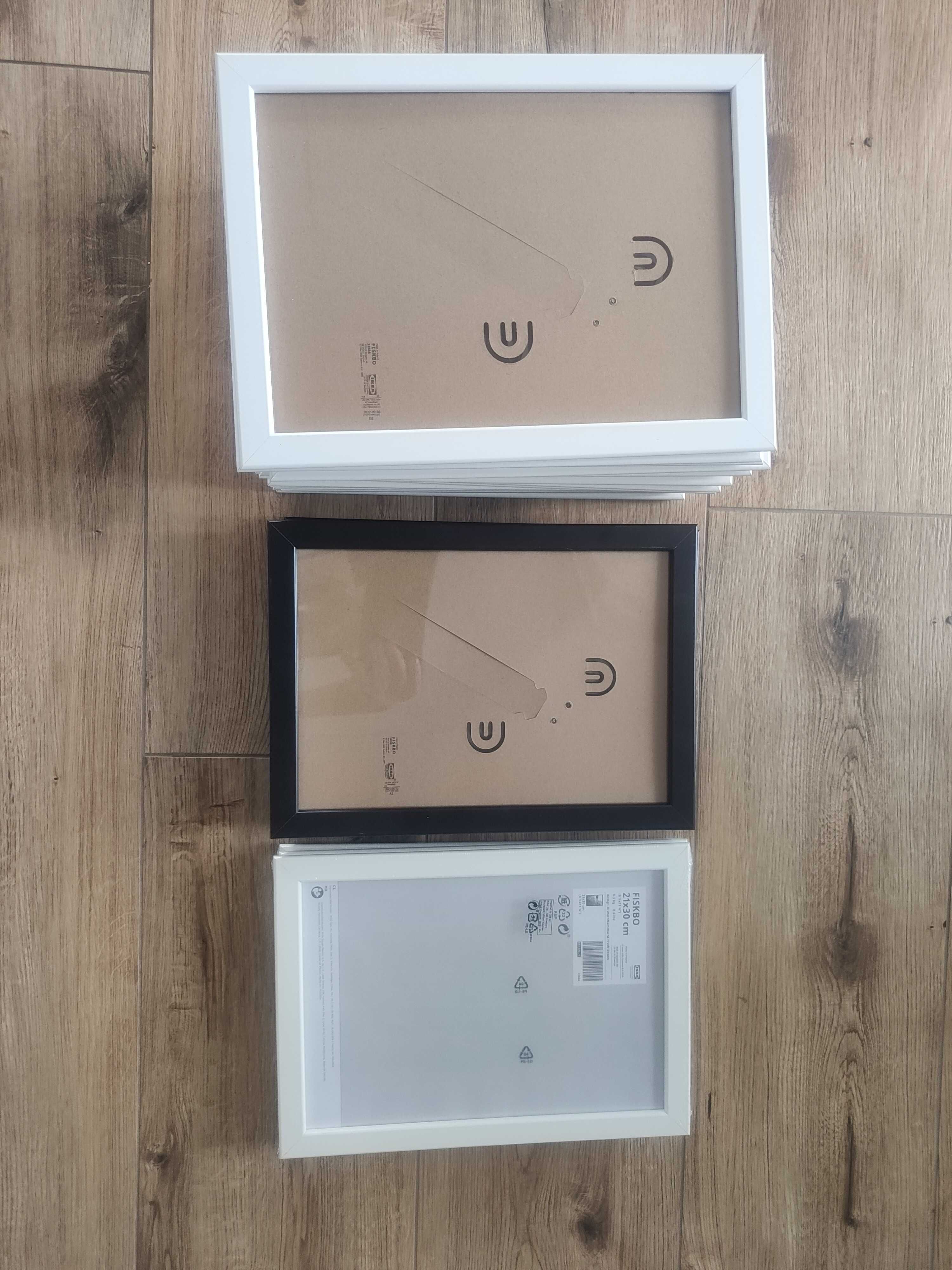 Ramki Ikea Fiskbo 22 sztuki