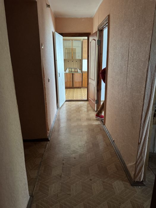 Здам 2 вух комнатную квартиру