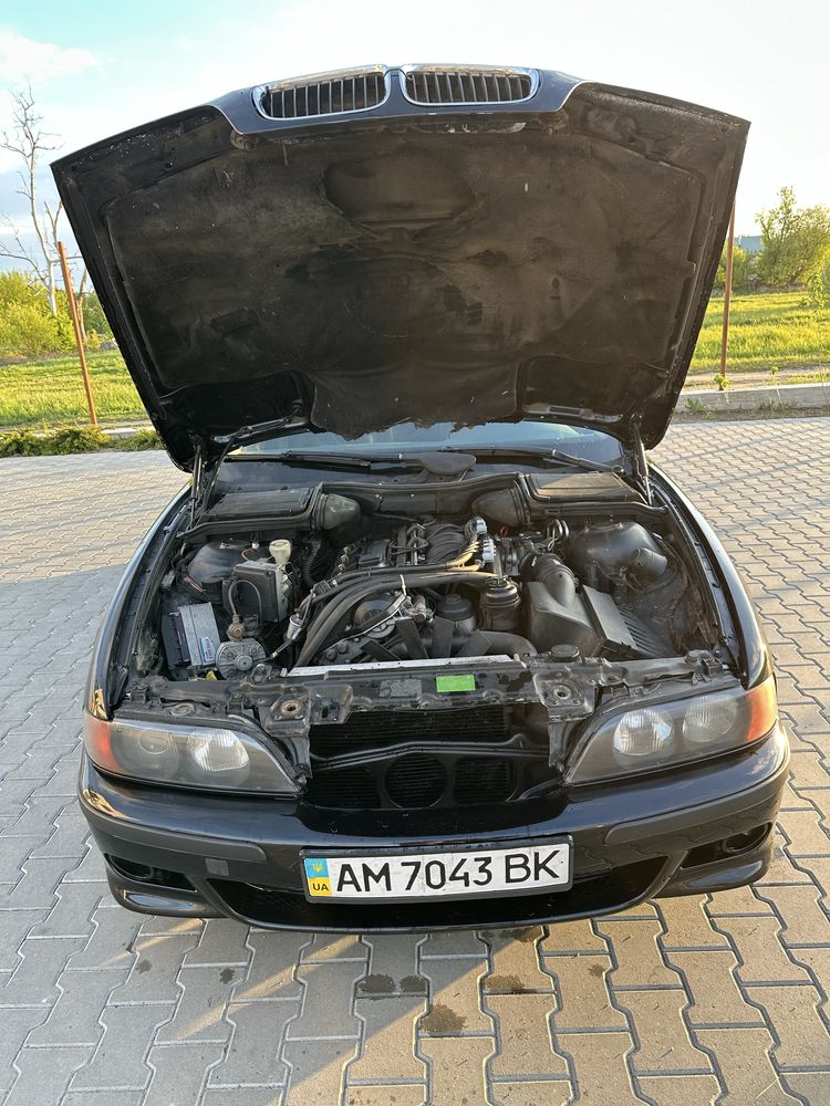 Продам Bmw e39 М52В25