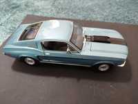 Ford Mustang GT skala 1:18