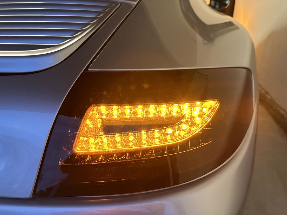 Lampy tył porsche 996