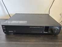 Odtwarzacz VHS Sony SLV-427 - włącza się