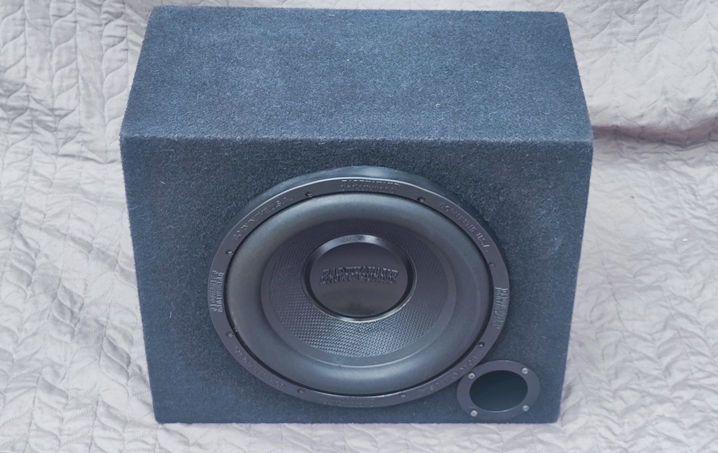 Subwoofer Earthquake DBX12-12" Skrzynia BassReflex Born in USA