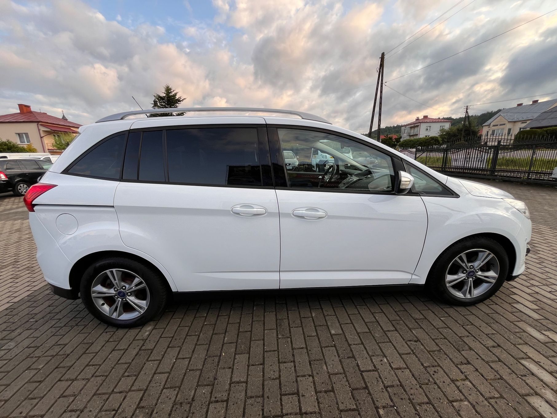 Ford Grand C-MAX II * Benzyna * Nowy Rozrząd * Super Stan * Opłacony *