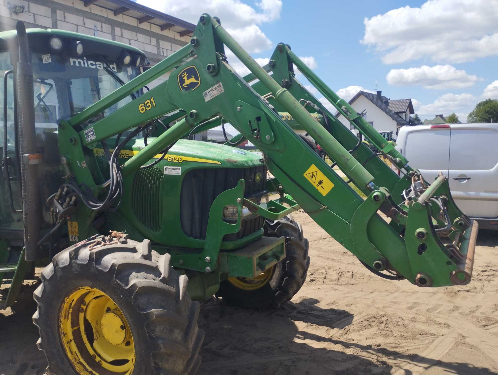 Ładowacz czołowy John Deere 631 , tur