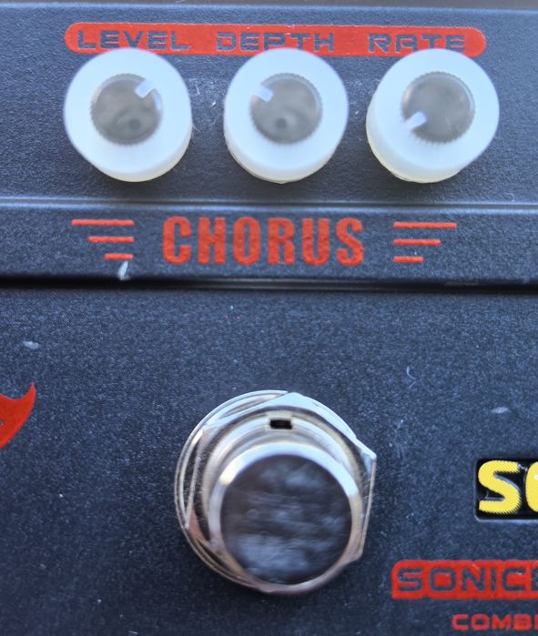 Multiefekt gitarowy SONICAKE Black Hammer