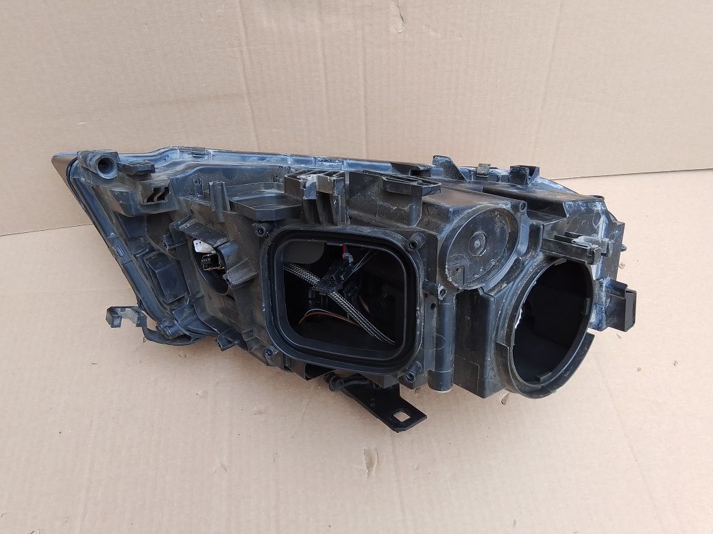 Xenon lewy audi a4 8k0 B8 LED nieskrętny Europa