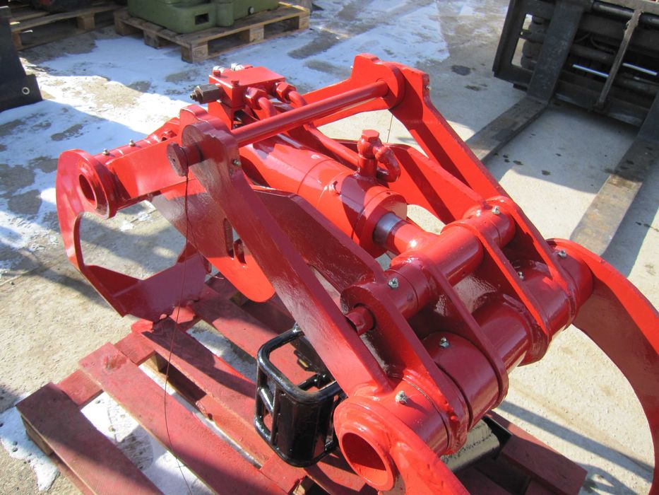 Chwytak hydrauliczny kleszcze do drewna