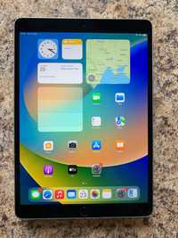 Apple iPad Pro 1st generation 64GB, Wi-Fi, 10.5